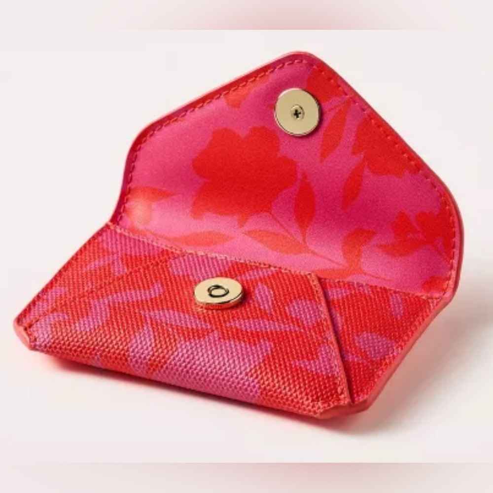 Kate Spade Target card case, NEW - Picture 2 of 5